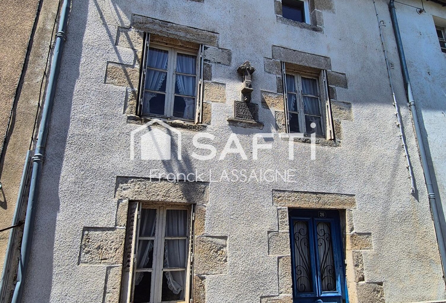 Maison de village de 65m² env avec jardin — photo 1