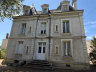 Demeure bourgeoise de caractère au cœur de CHATELLERAULT — photo 4