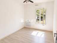 T3 X m² avec balcon, ascenseur et parking — photo 2