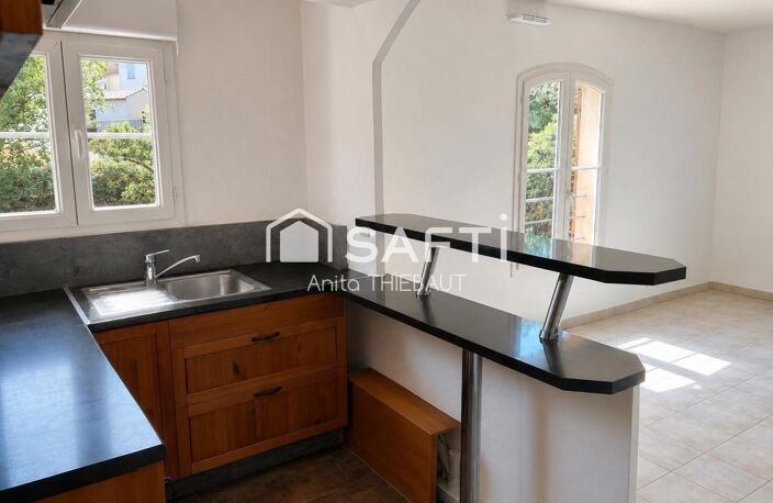 T3 X m² avec balcon, ascenseur et parking — photo 4