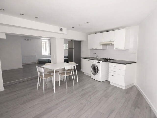 NÎMES   Grand'Rue   P2  47,72 m2 RDC   107 000 EUR — photo du bien