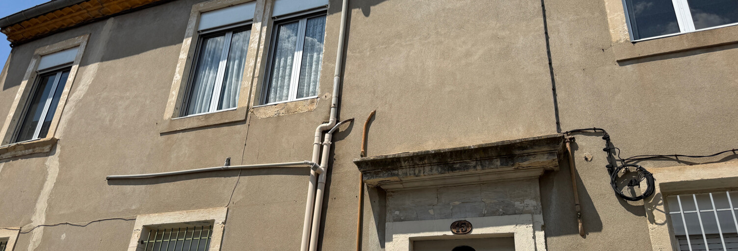 Immeuble  140 m² à vendre à Nîmes (30000)