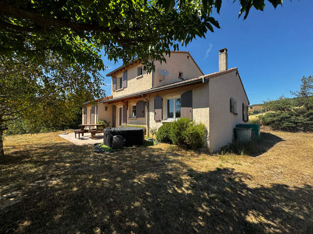 Maison 142m2 avec vue panoramique sur sous sol complet avec — photo du bien