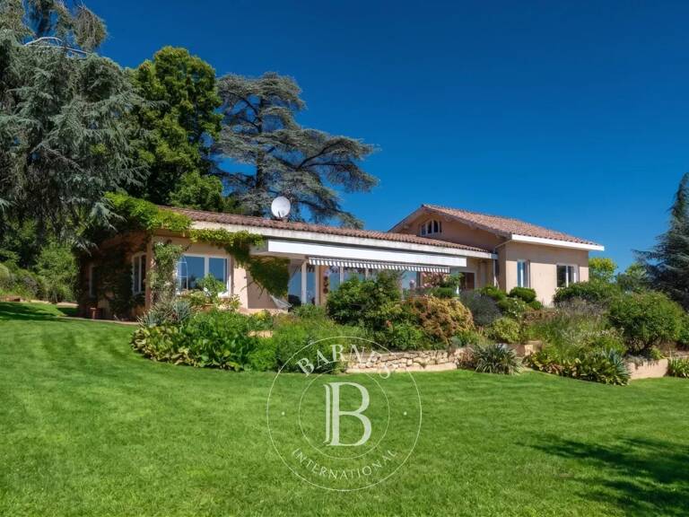LENTILLY - Maison de 255 m² - 5 chambres - Parc de 8635  m² - Piscine , 1 véranda, garage double -  1 Cave — photo 1
