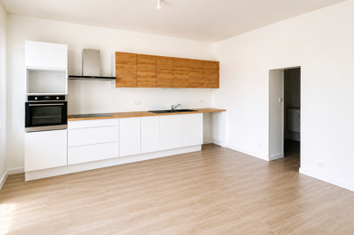 Maison 4 pièces 1400 €