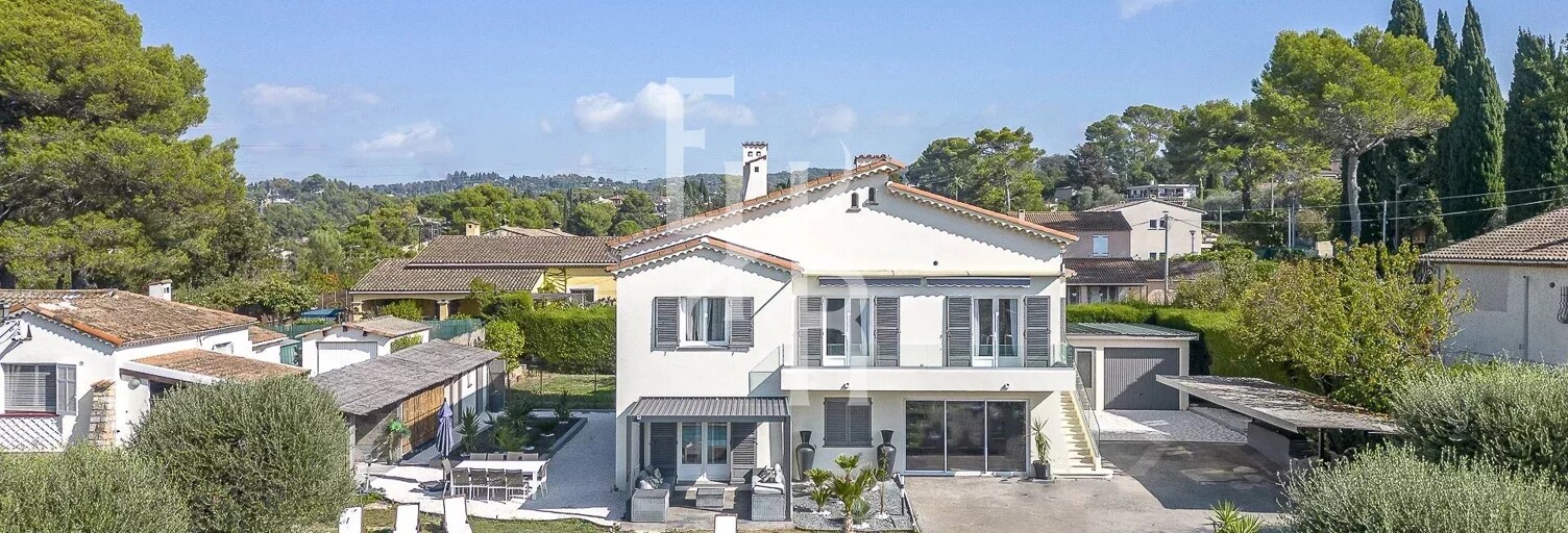 Maison 8 Pièces 240 m² à vendre à Mougins (06250)