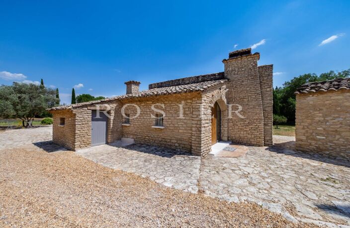 Maison en pierre rénovée avec piscine et jardin paysager à Gorde — photo 2
