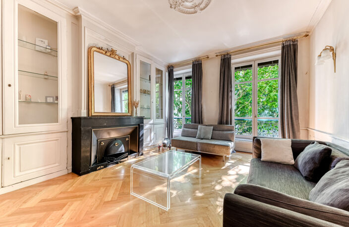 Lyon 6 - Foch: Un appartement en étage élevé de 81m2, 2 cham — photo 3