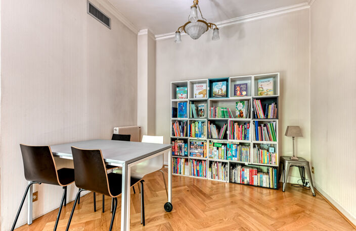 Lyon 6 - Foch: Un appartement en étage élevé de 81m2, 2 cham — photo 5