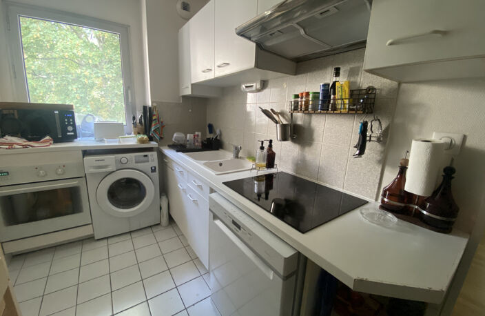 T4  RUE DESGREES DU LOU — photo 4