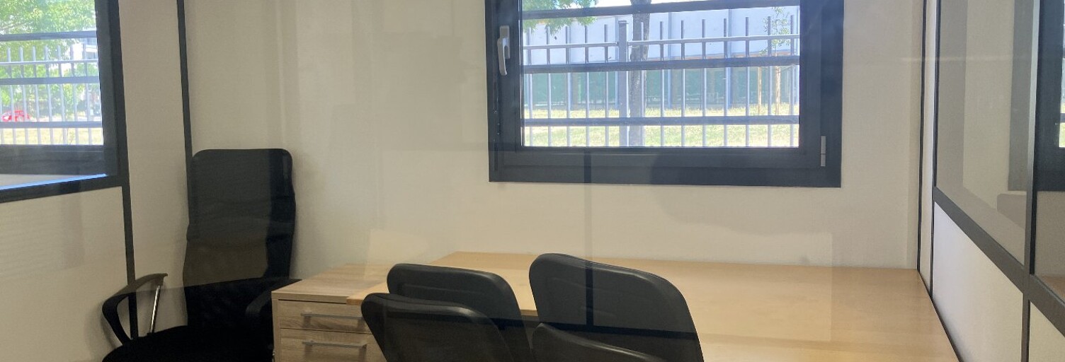 Bureau 1 Pièce 8 m² à louer à Vénissieux (69200)
