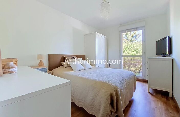 T3 lumineux de 65 m² avec extérieur, box et faibles charges — photo 5