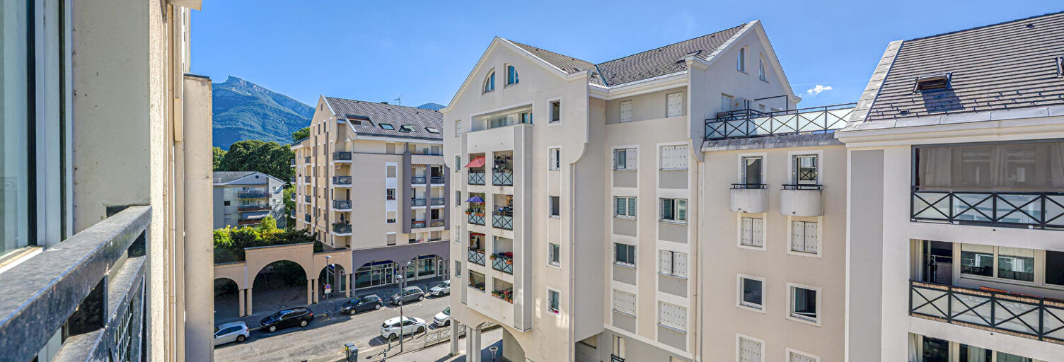 Appartement 2 Pièces 49 m² à vendre à Chambéry (73000)