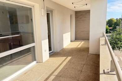 Appartement 5 pièces 1480 €
