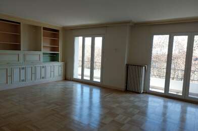 Appartement 4 pièces 1864 €