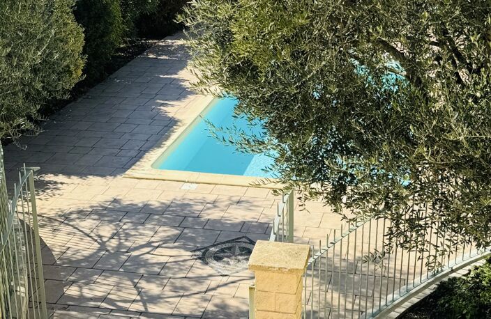 Vente Maison/villa 6 pièces — photo 2