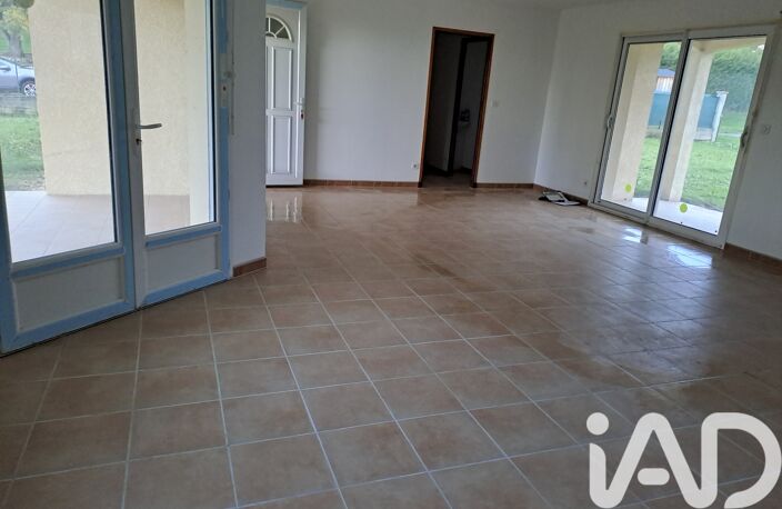 Vente Maison/villa 5 pièces — photo 2
