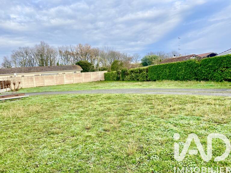 Vente Terrain à bâtir 745 m&sup2; — photo 1