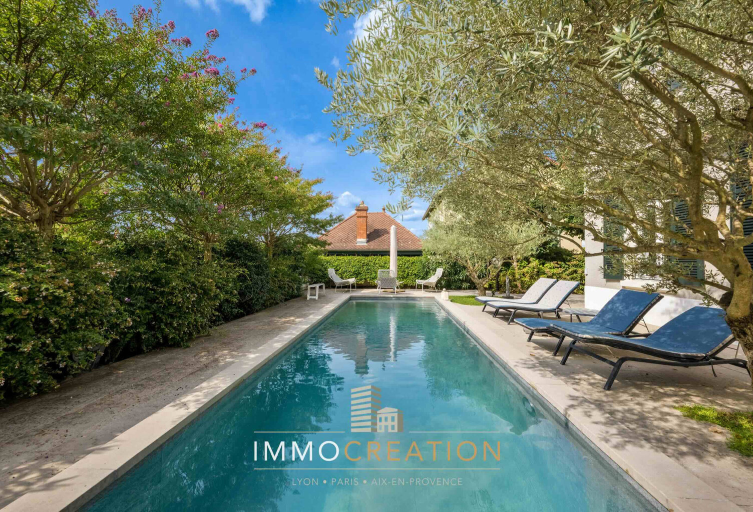 A VENDRE Propriété exceptionnelle de plus de 300 m2 piscine — photo 1