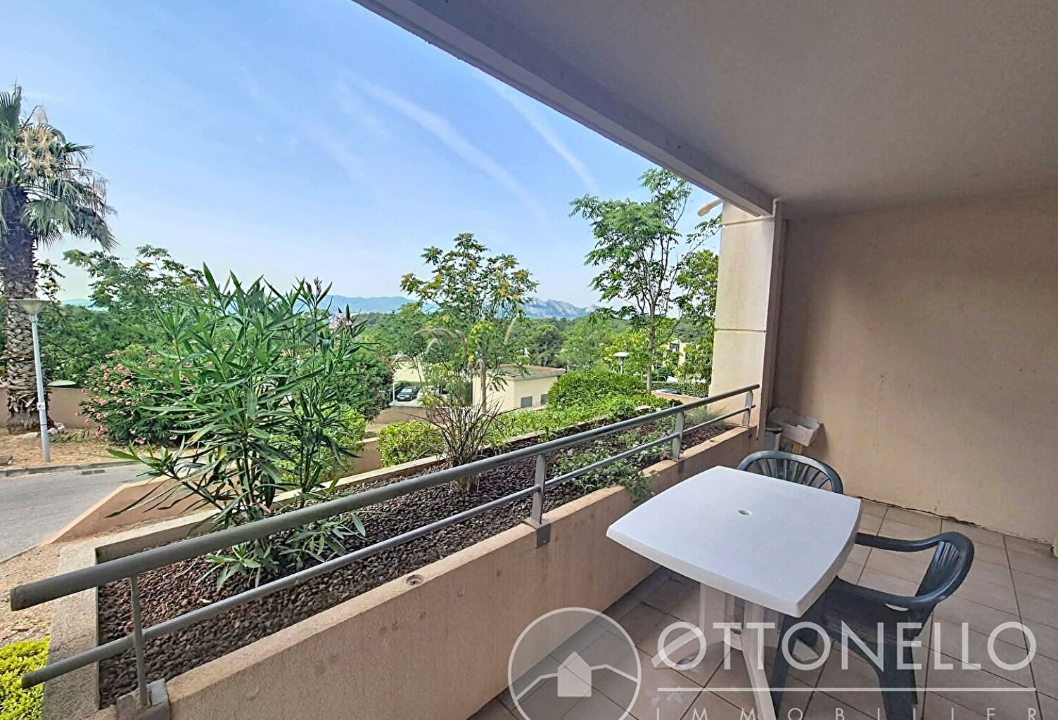 Appartement Roquebrune Sur Argens 3 pièces 72.75 m2 avec 2 terrasses et parkings — photo 1