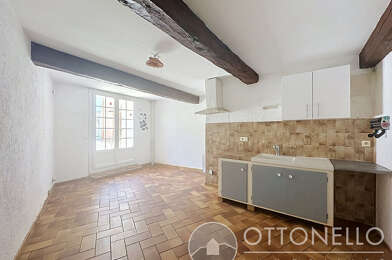 Appartement 2 pièces 560 €