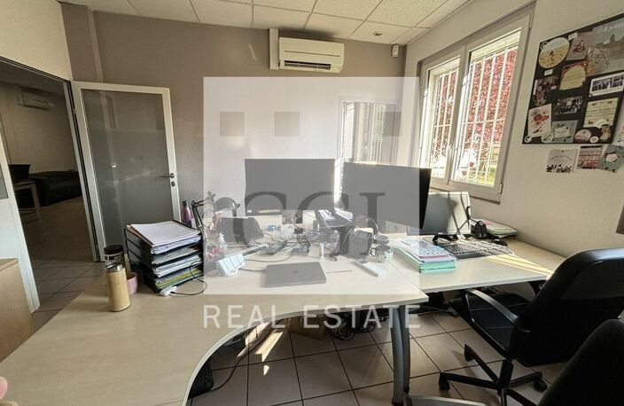 BUREAUX à LOUER — photo 4
