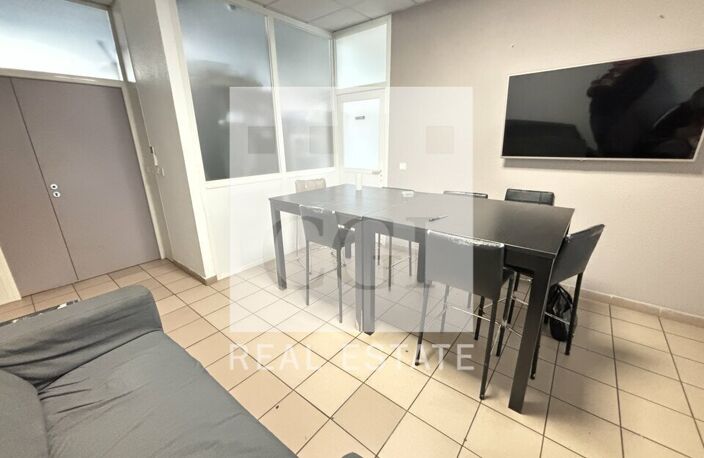 BUREAUX à LOUER — photo 5