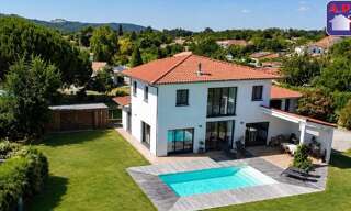 Maison 5 Pièces 186 m² à vendre à Varilhes (09120)