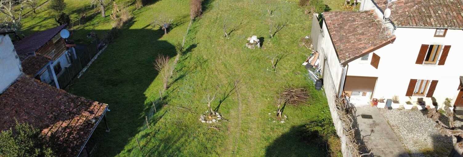 Terrain  901 m² à vendre à Prat-Bonrepaux (09160)
