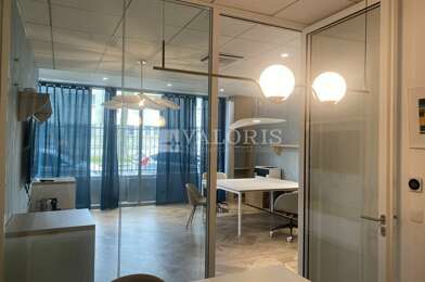 Bureau  1320 €