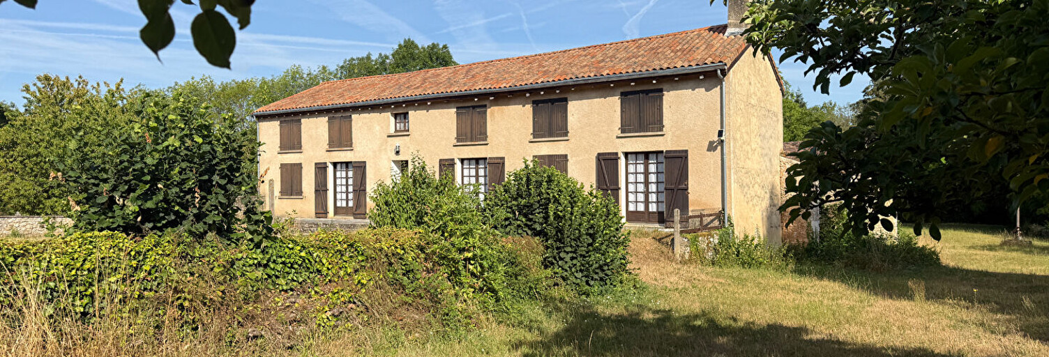 Maison 5 Pièces 151 m² à vendre à Château-Larcher (86370)
