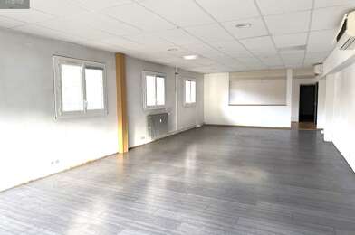 Bureau 3 pièces 120000 €