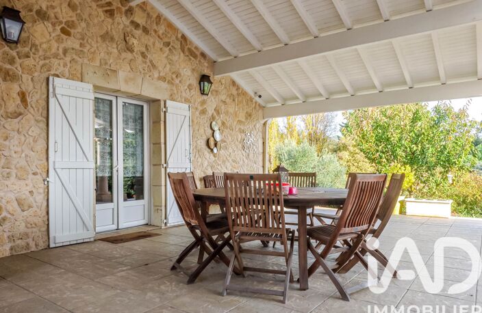 Vente Maison traditionnelle 8 pièces — photo 5