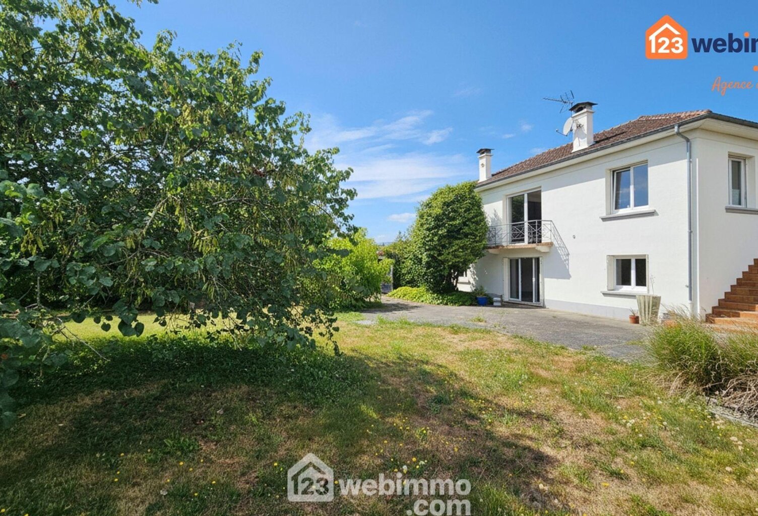 Maison - 190m² - Bordes — photo 1