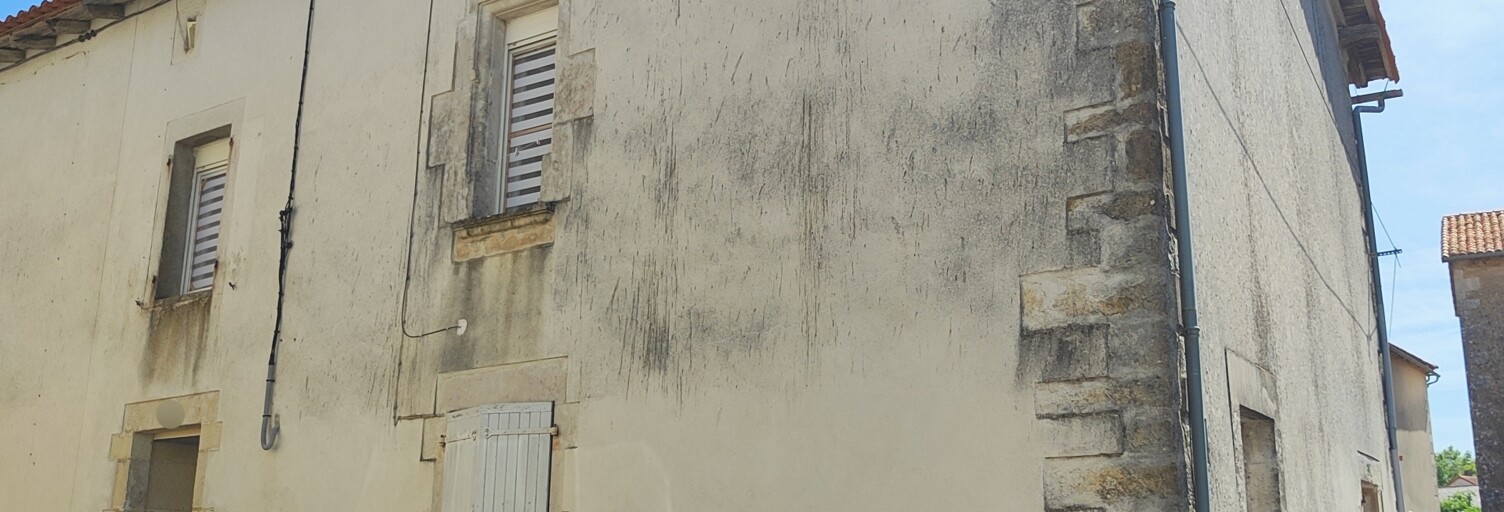 Maison 4 Pièces 105 m² à vendre à Saint-Laurent-de-Céris (16450)