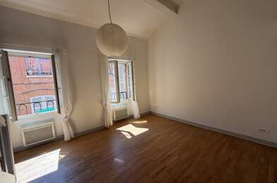 Appartement 3 pièces 1087 €
