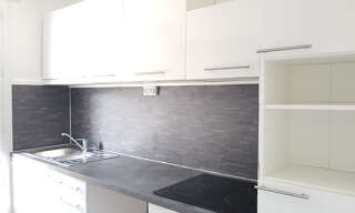 Appartement 3 Pièces 49 m² à louer à Marseille 8 (13008)