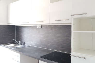 Appartement 3 pièces 845 €
