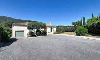 Maison 4 Pièces 77 m² à vendre à Bagnols-en-Forêt (83600)