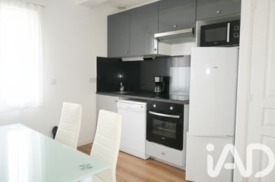 Appartement 2 pièces 890 €