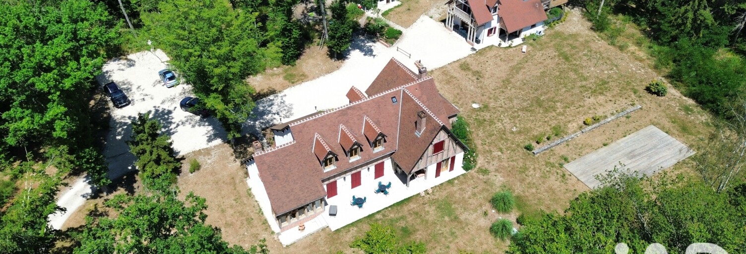 Maison 12 Pièces 386 m² à vendre à Mont-près-Chambord (41250)