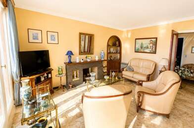 Appartement 4 pièces 145500 €