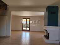 MAISON T8 DE 212m2 AVEC 5 CHAMBRES ET GARAGE. — photo 2