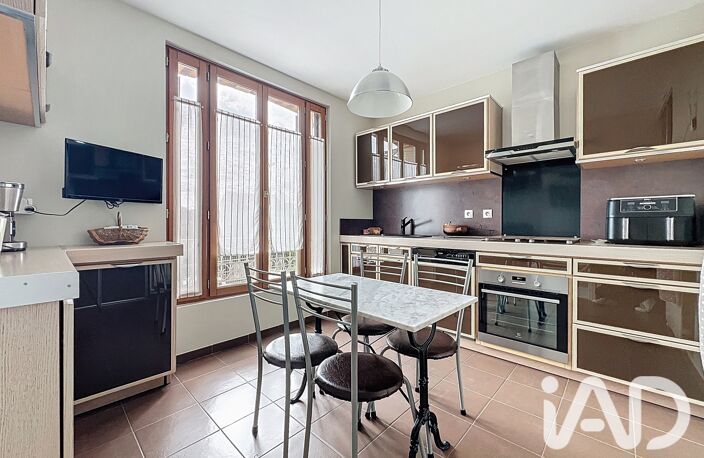 Vente Maison/villa 7 pièces — photo 3