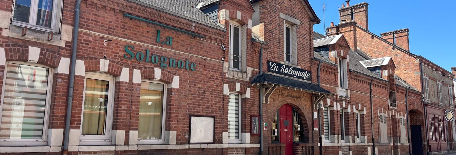 Commerce 26 Pièces 595 m² à vendre à Brinon-sur-Sauldre (18410)