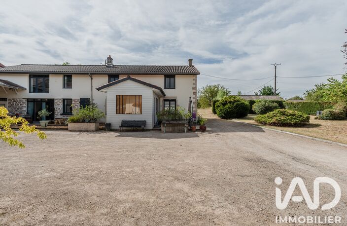 Vente Maison/villa 12 pièces — photo 2