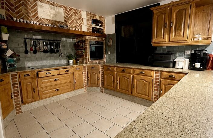 Vente Maison/villa 7 pièces — photo 3
