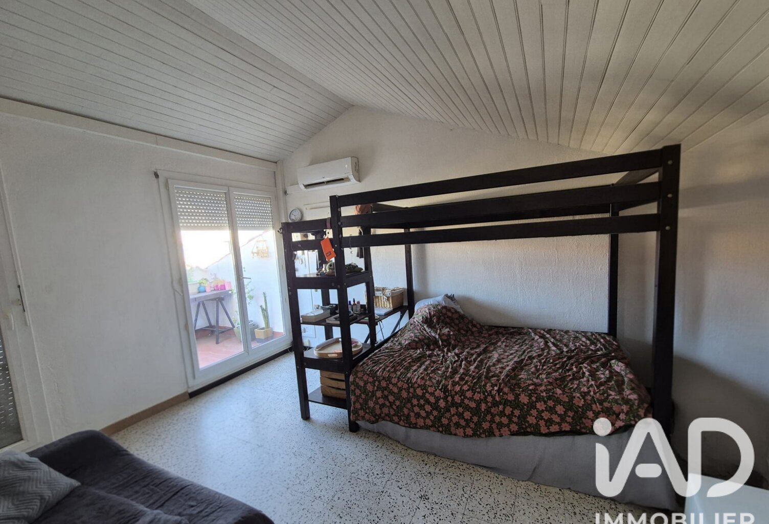 Vente Studio 1 pièce — photo 1