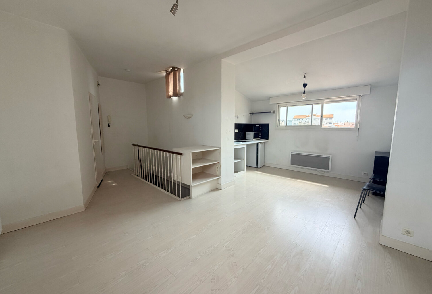  Studio lumineux- Quartier jardin Public — photo 1