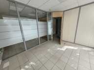 Local commercial — photo 4
